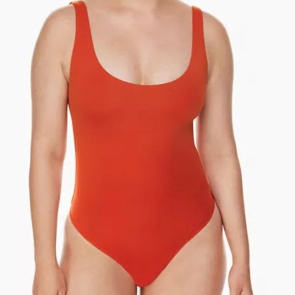Aritzia original contour bodysuit
